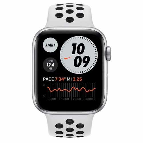 Apple Watch S6 44mm Silver Aluminum Case / Pure Platinum/Black NIKE Sport Band в рассрочку без первоначального взноса и переплат