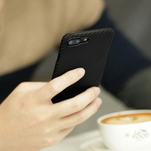 Чехол iPhone 7/8 Plus Pitaka MagEZ Case Черно-Серый (в полоску)/Кевлар (арамид) в рассрочку без первоначального взноса и переплат
