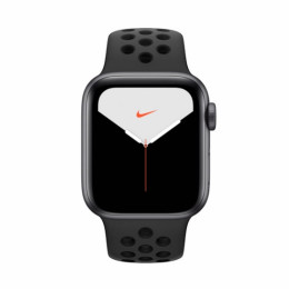 Apple Watch S5 NIKE 40mm Space Gray Aluminum Case / Black Sport Band