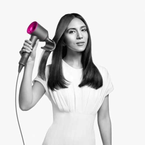 Фен Dyson Supersonic HD07 фуксия/яркий никель с черным дорожным чехлом, подставкой и 5 насадками в рассрочку без первоначального взноса и переплат