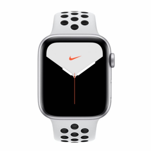 Apple Watch S5 NIKE 44mm Silver Aluminum / Pure Platinum Sport Band в рассрочку без первоначального взноса и переплат